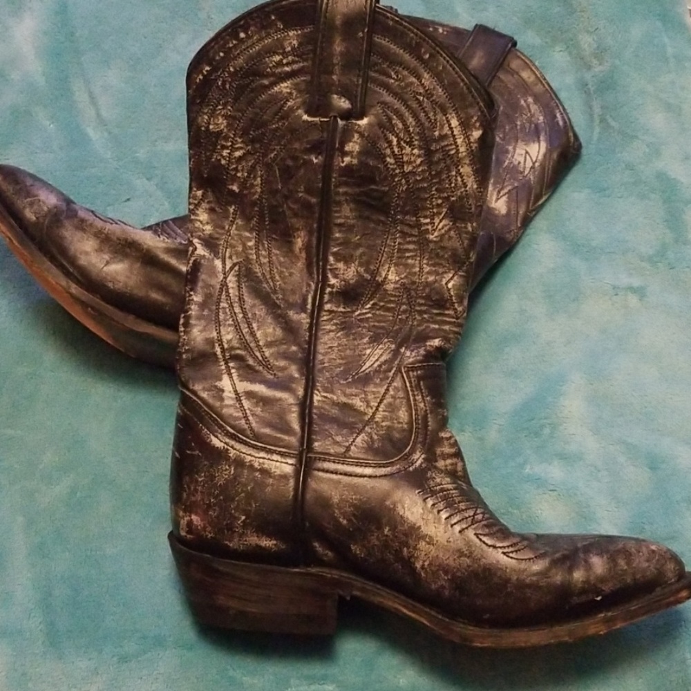 Ladies size 7 Frye Cowboy Boots